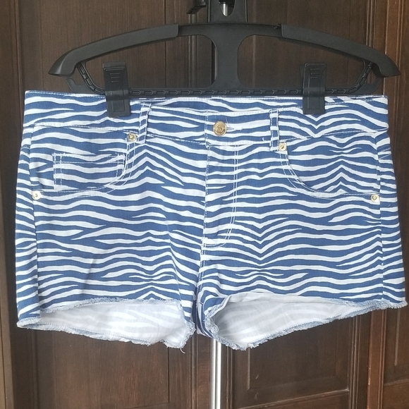Michael Kors Blue Zebra Shorts - Picture 1 of 6